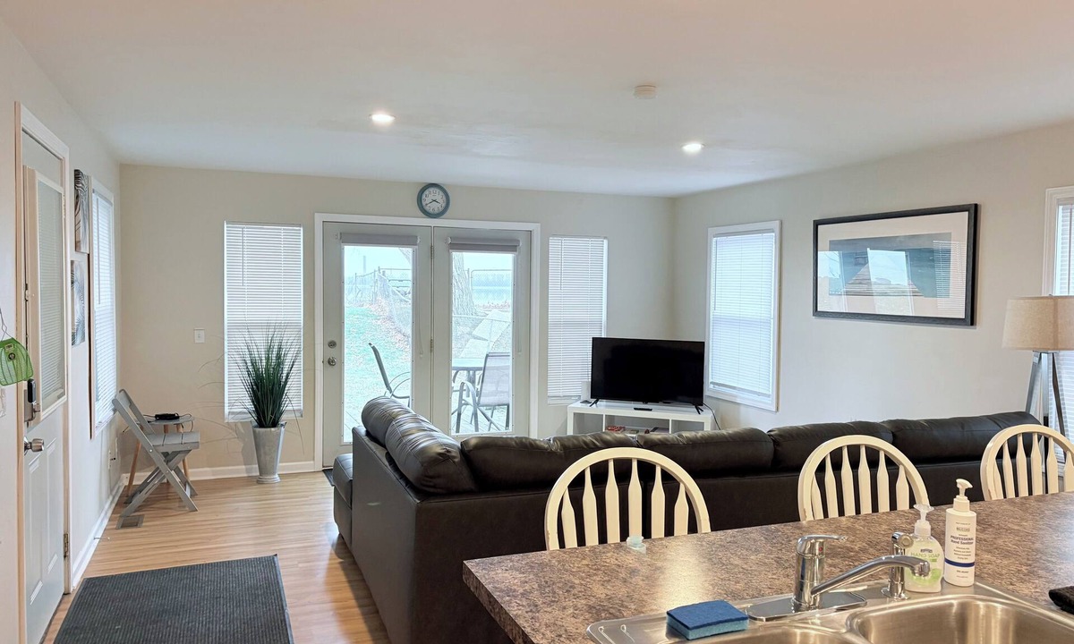 Toledo Apartment | "Lake Escape" Lakefront Ground Level Retreat!