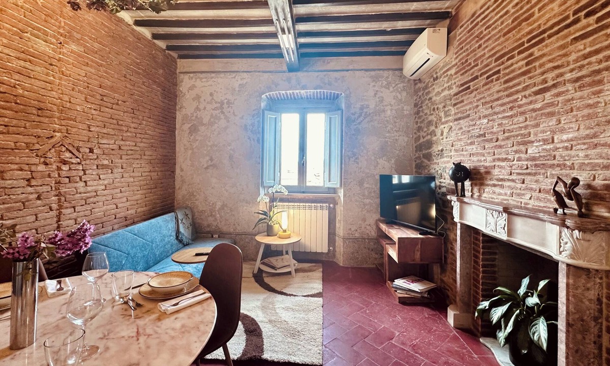 Arezzo Apartment | Le Fosse - Design Suite in the historical center of Arezzo