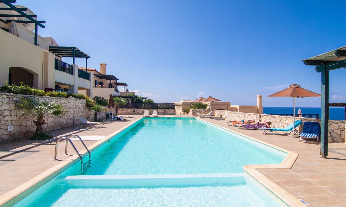 Panormos Apartment | Lili Seafront 3BDR house, everything on foot!