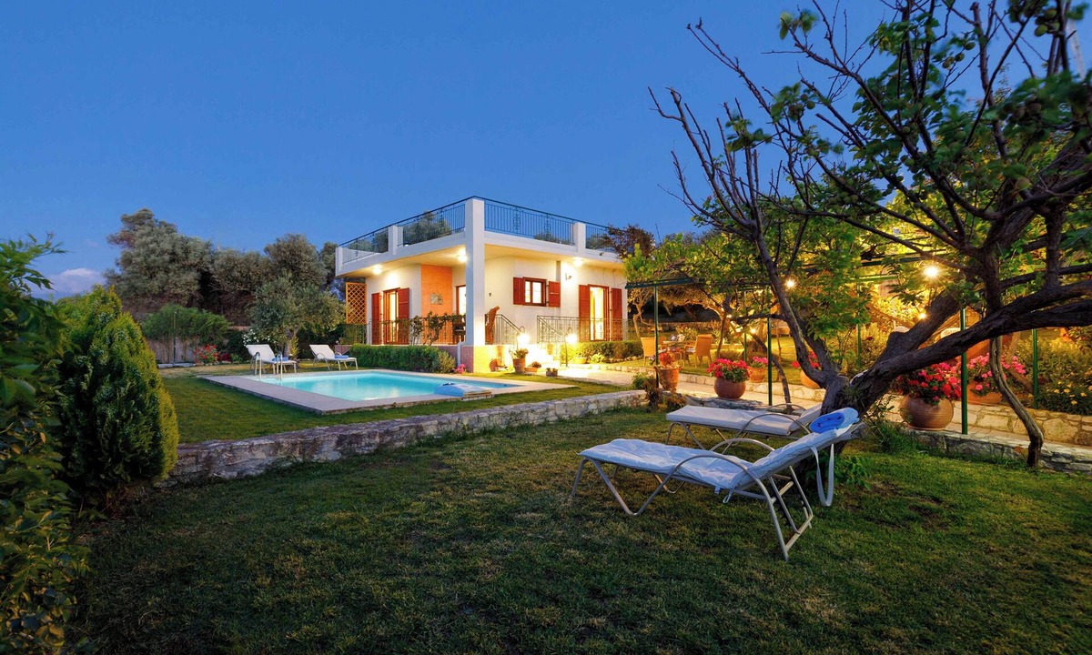 Rethymno Villa | Lily's Cottage, secluded, Sea View Villa with private pool and amazing Garden