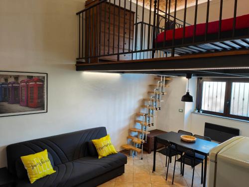 Vittoria Apartment | Loft Oddone