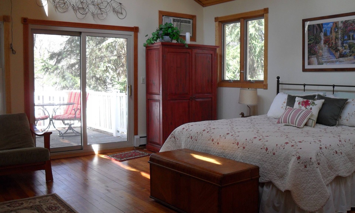 Shorewood-Tower Hills-Harbert House | Lovely vacation home, woodsy setting, walk to Warren Dunes, patios, porch, yard!