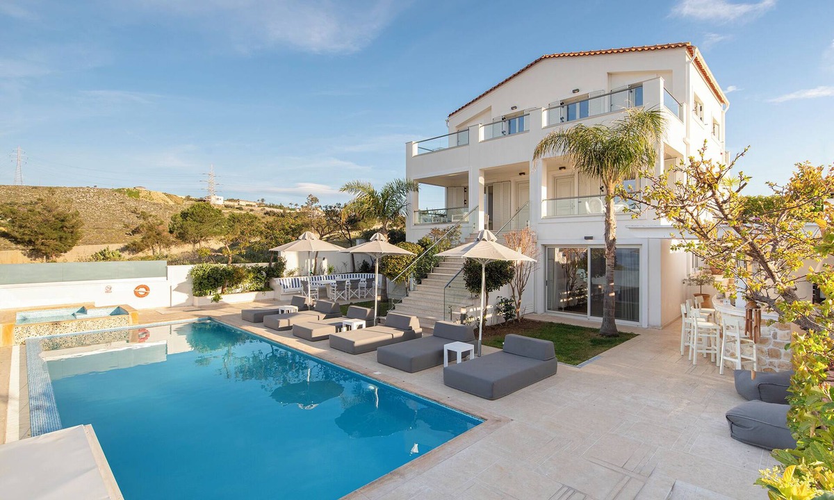 Vathianos Kampos Villa | Luxury 6 Bedroom Villa, Family-friendly, 45 m2 Private Heated Pool, Jacuzzi
