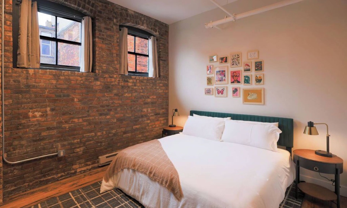 Downtown Toledo Apartment | Luxury Loft - Best Location