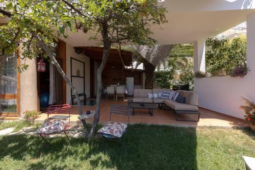 Nea Michaniona Villa | Luxury Private Villa