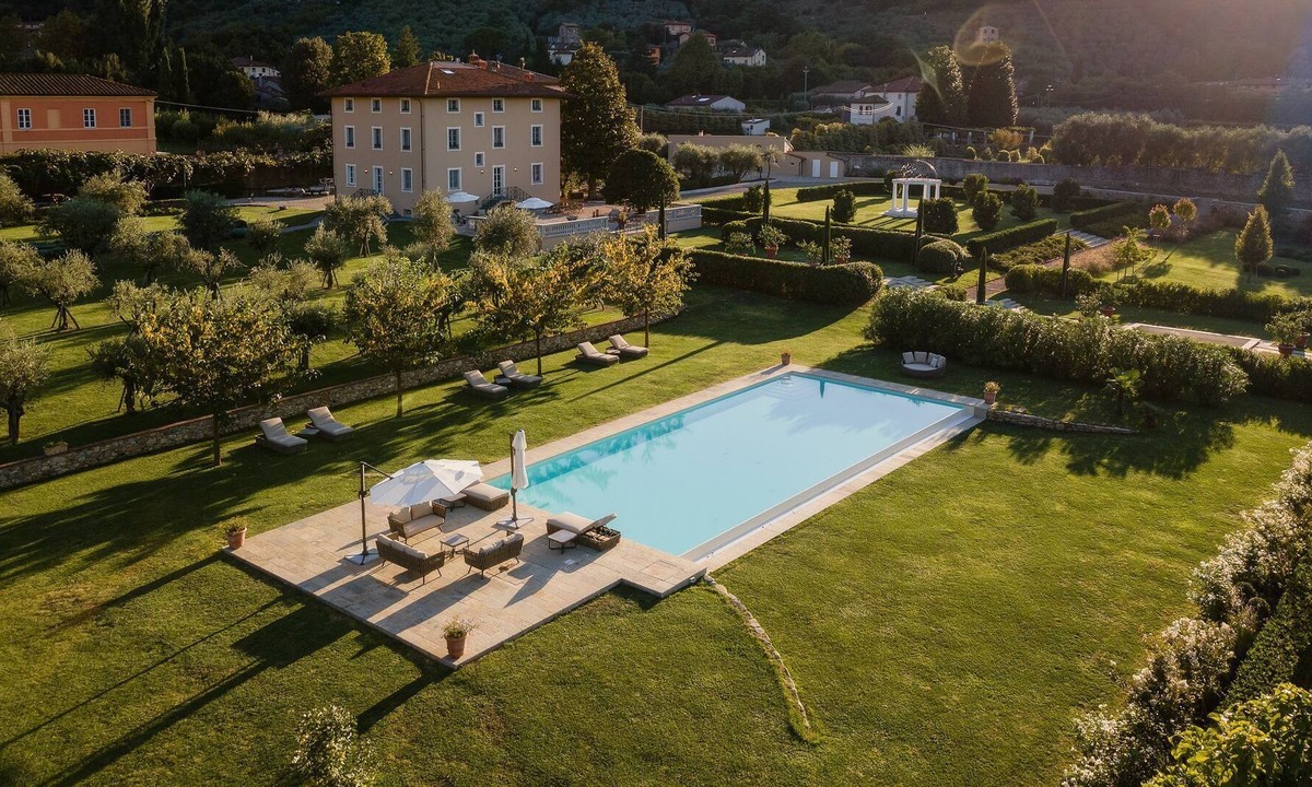 Lunata Villa | Luxury Villa rental for 12 people near Lucca - Tuscany