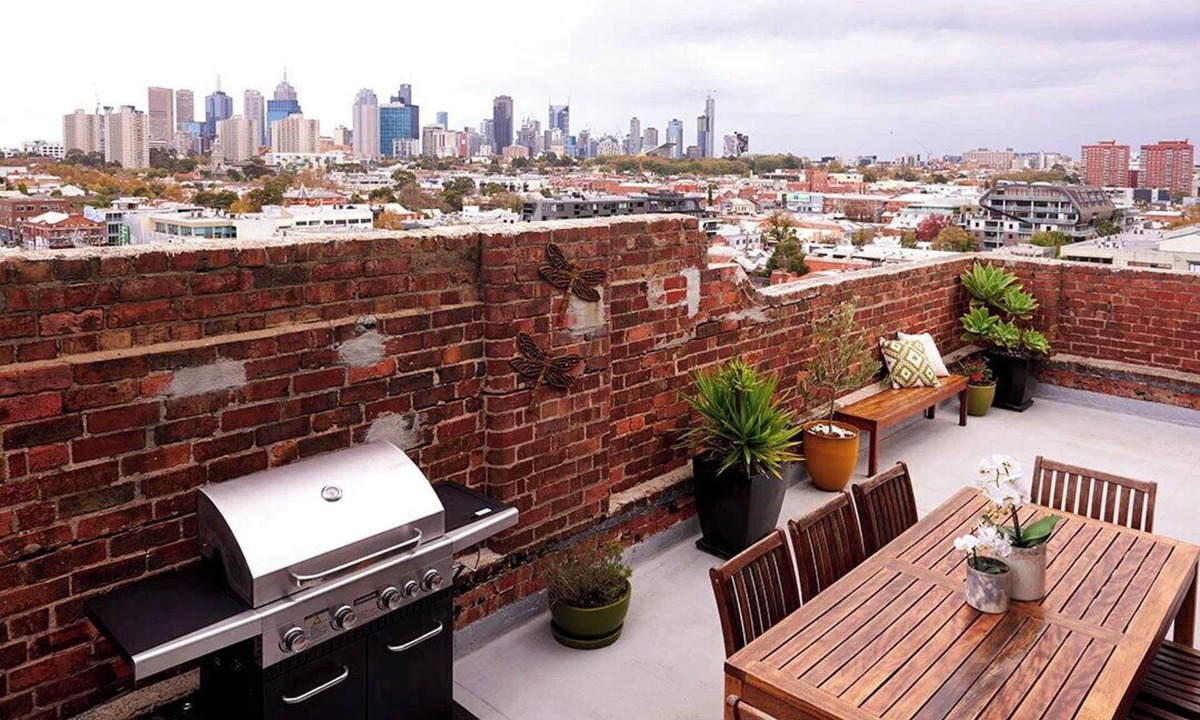 Fitzroy Apartment | Luxury Villas Factory Penthouse (With Car Parking)