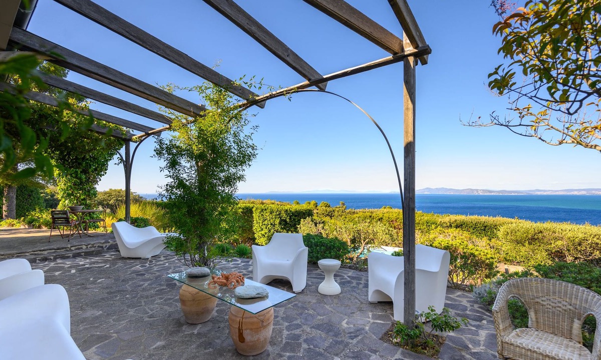 Porto Santo Stefano Villa | Magnificent Villa with pool (NEW) - By LinkHouses