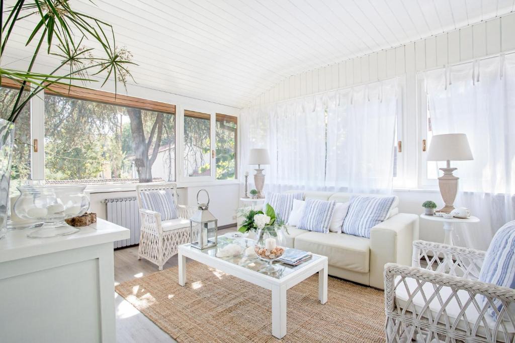 Forte dei Marmi Villa | MaryGrace Forte Dei Marmi House 150 metres from the Beach