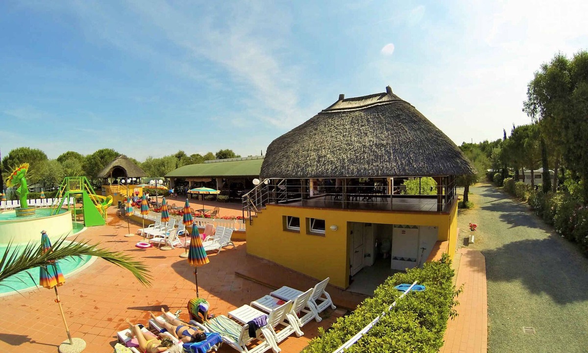 Marina di Bibbona House | Mobile home with air conditioning, terrace and pool