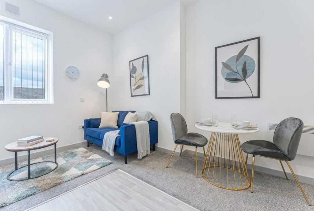 Brierley Hill Apartment | Modern & Cosy Budget 1 Bedroom Flat in Dudley