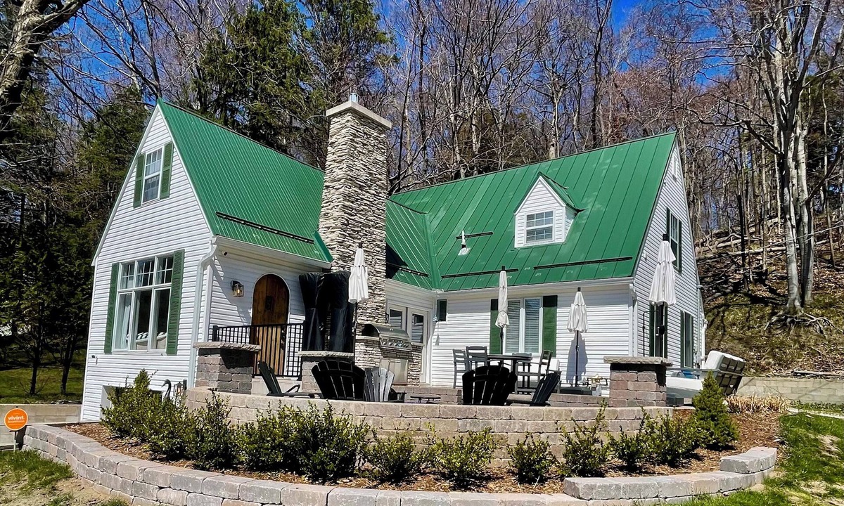 Frankfort House | NEW! The Frankfort Beach Retreat- Gorgeous, Dog-Friendly, and Great Location! Includes Hot Tub and Advanced Central Air Conditioning System! 5 Kayaks and a Paddleboard Included! Perfect Family Getaway!