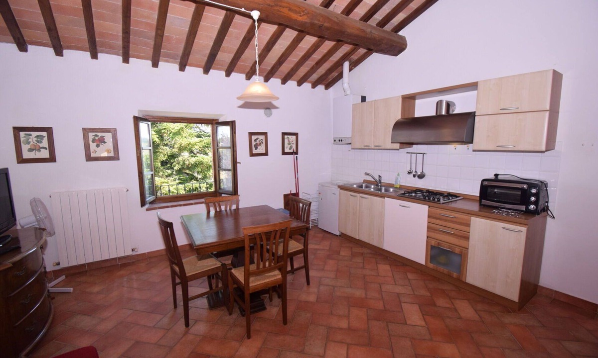 Ponte di Gabbiano Apartment | Nice apartment for 3 guests with WIFI, pool, A/C, TV and pets allowed, close to Siena