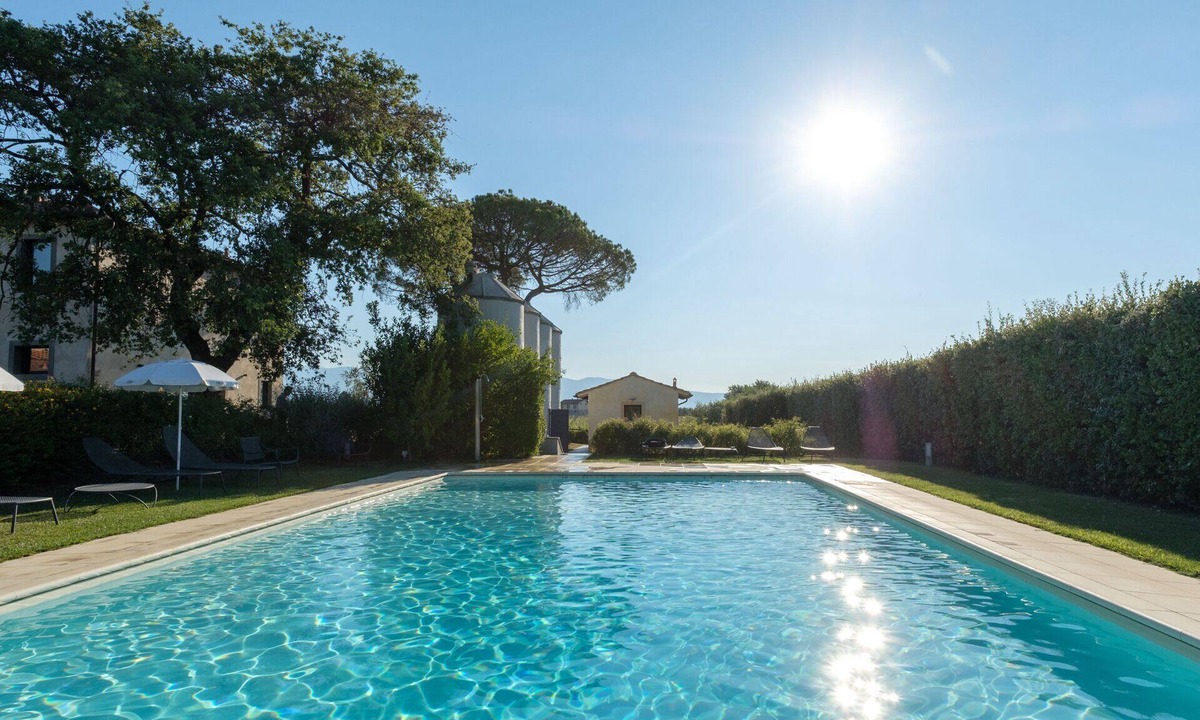 Cavriglia Villa | Nice apartment in villa for 4 people with pool, A/C, WIFI, TV, patio and parking