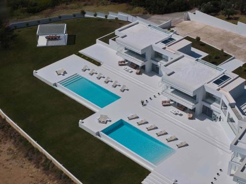 Nikita Villa | OLYN VILLAS
