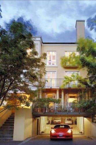 East Melbourne Apartment | Park Lane Apartment East Melbourne