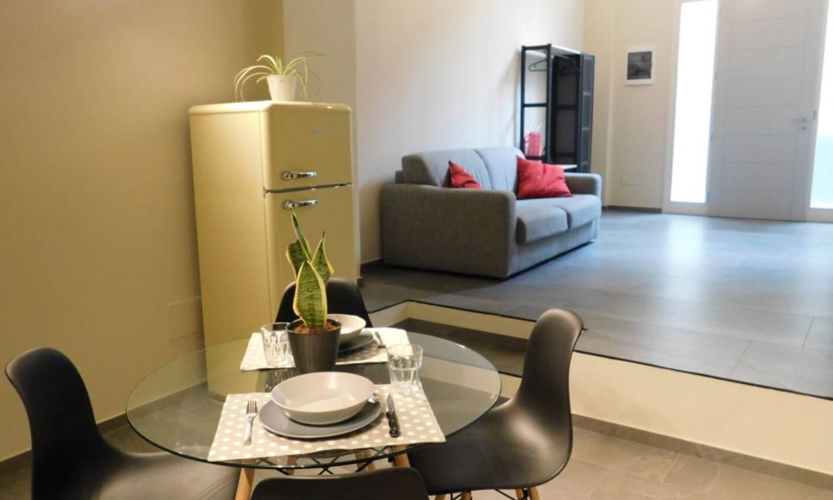 San Leonardo Apartment | Piumaviola
