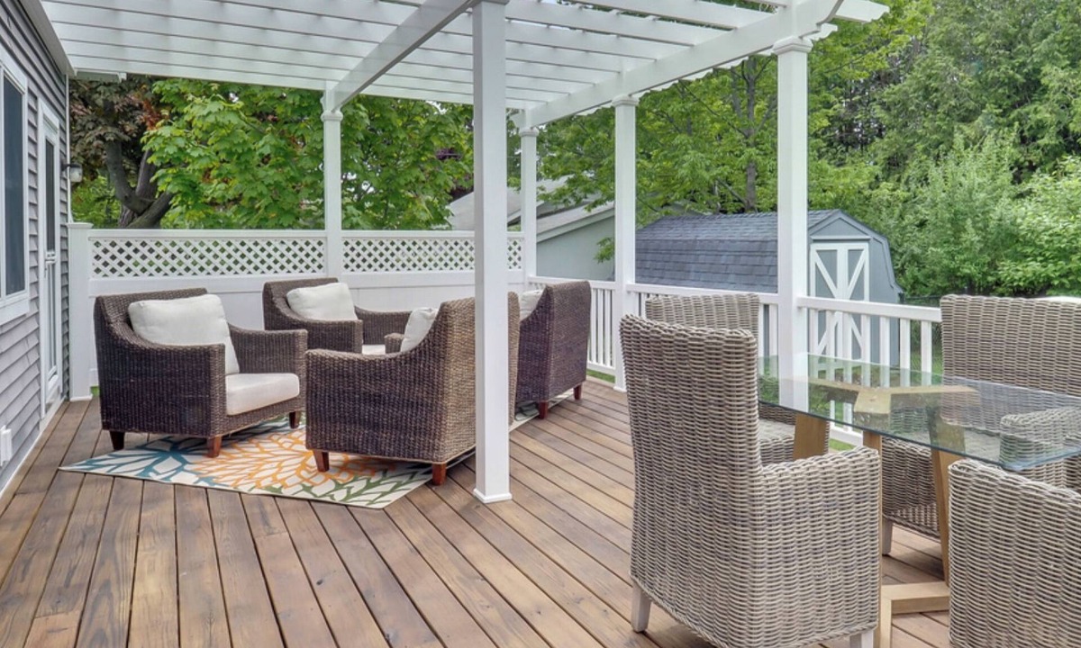 Charlevoix Cottage | Play, Shop, Explore: Hidden Gem Near Lake Michigan
