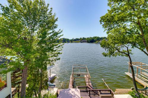 Belleville House | Private Dock & Boat Slip! Belleville Lake Escape
