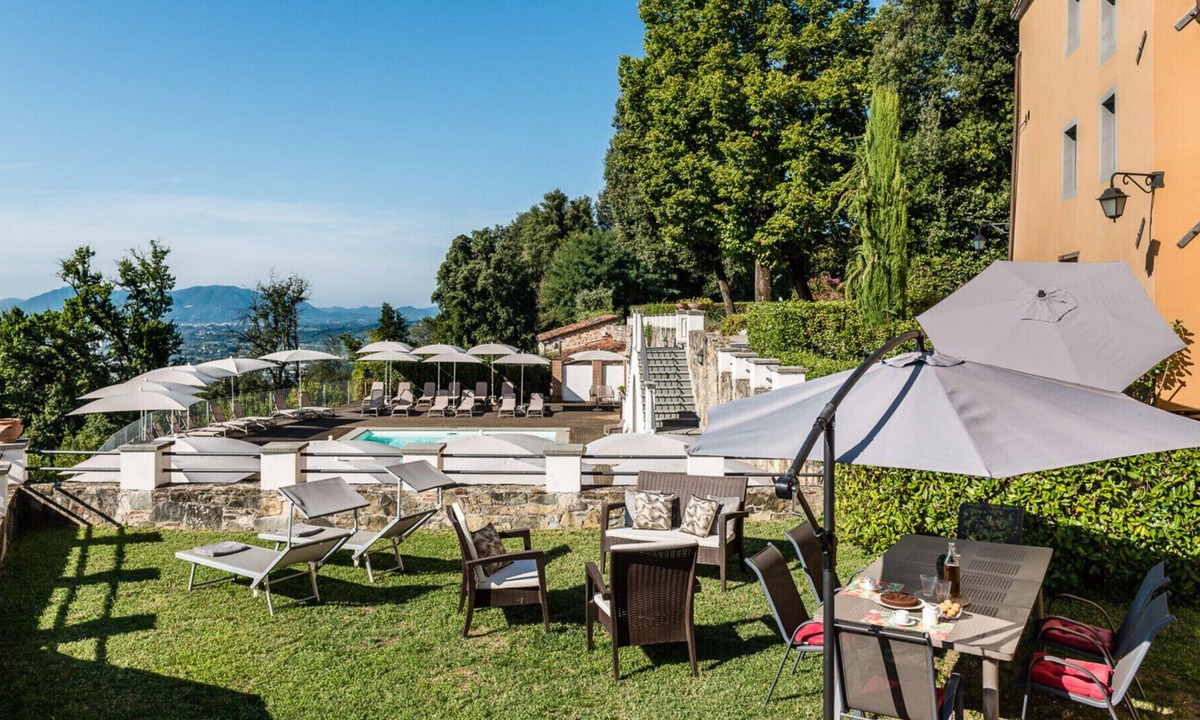 Matraia Apartment | Residenza Belvedere-Apartment with shared pool and gym near Lucca
