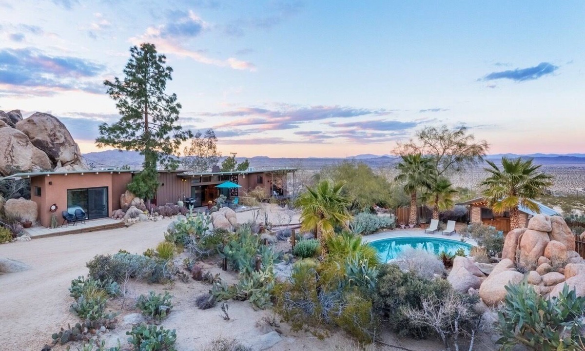 Panorama Heights Villa | Rockbound Oasis Retreat - Family friendly and stunning hot tub views in Joshua Tree