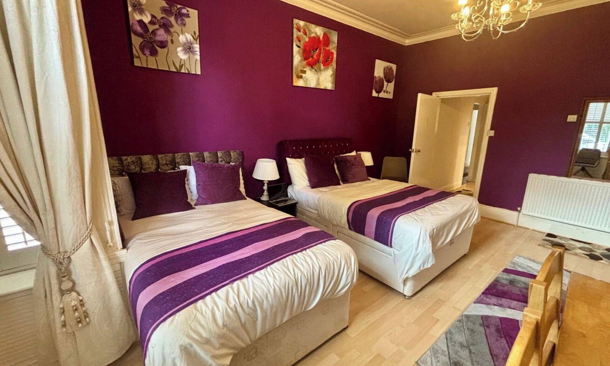 Birmingham Apartment | Sandon Apartment Oasis in Birmingham
