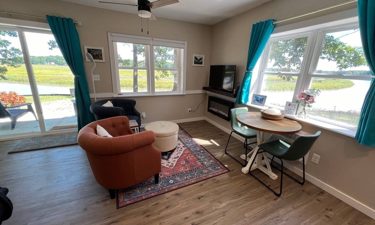 Sanford Cabin | Sanford Lake Panoramic Waterfront Vistas!