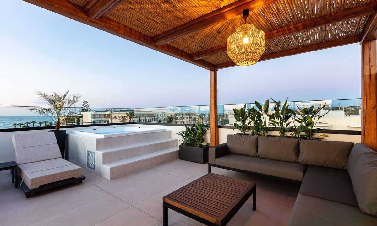 Adelianos Kampos Apartment | Seaside Apartment with Private Roof Garden & Jacuzzi - 100m from the Beach