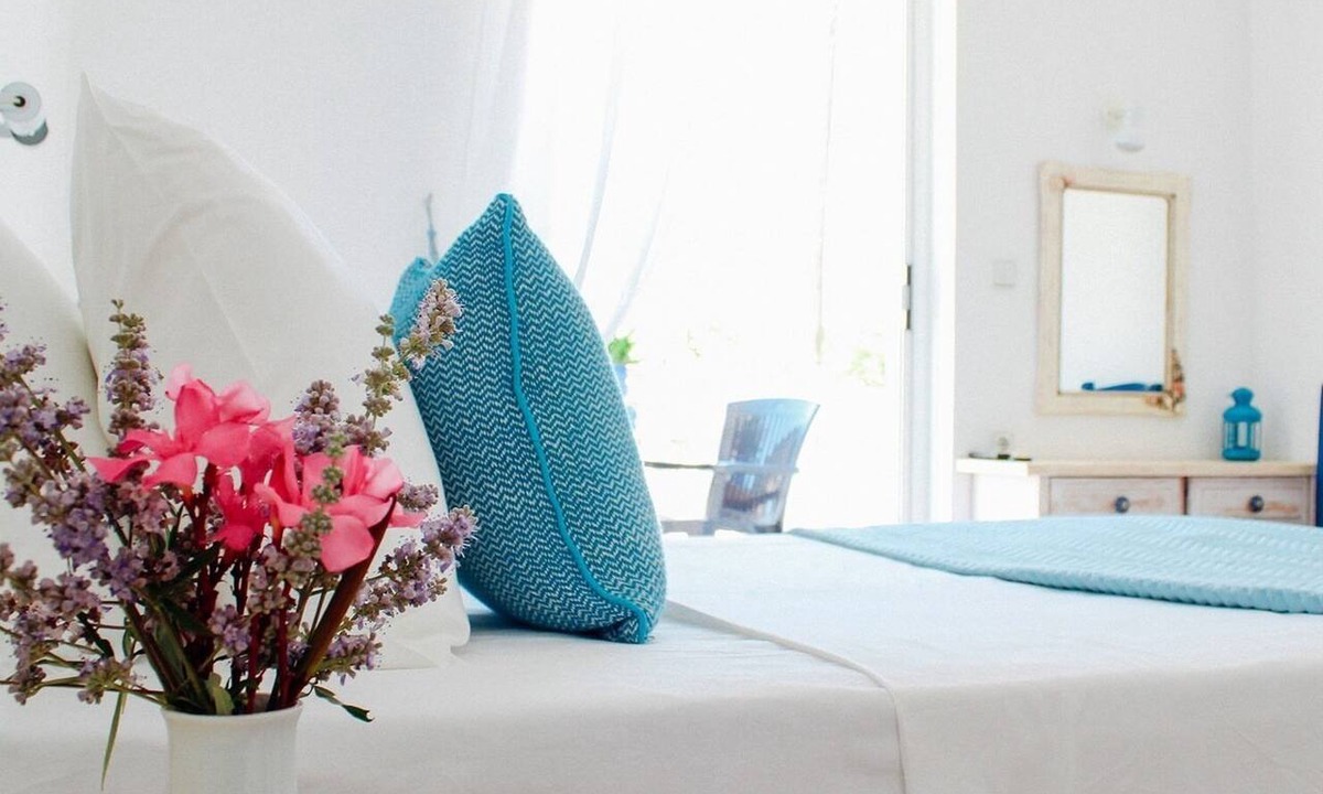 Klima Resort | SEAVIEW Cabana- Family room with seaview balcony