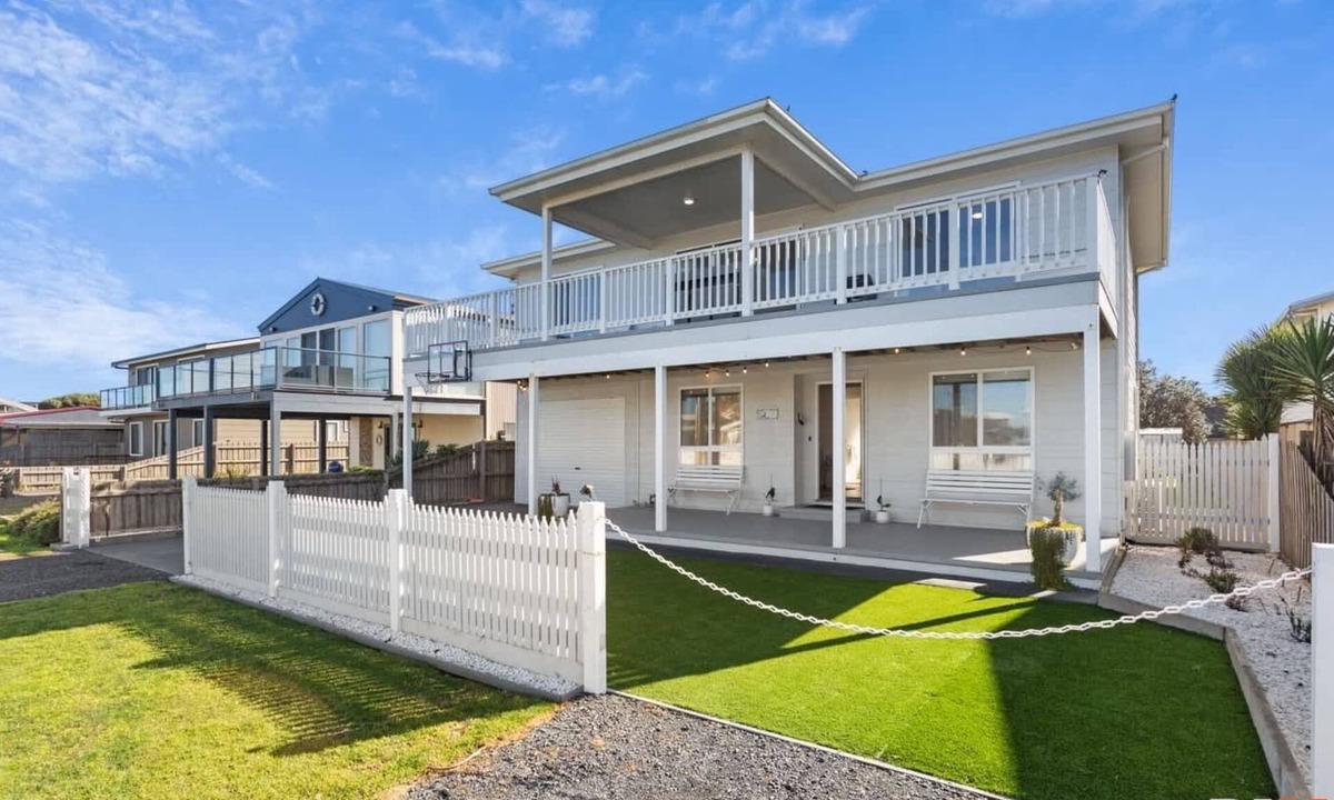 Sunderland Bay House | Shearwater Ocean Views