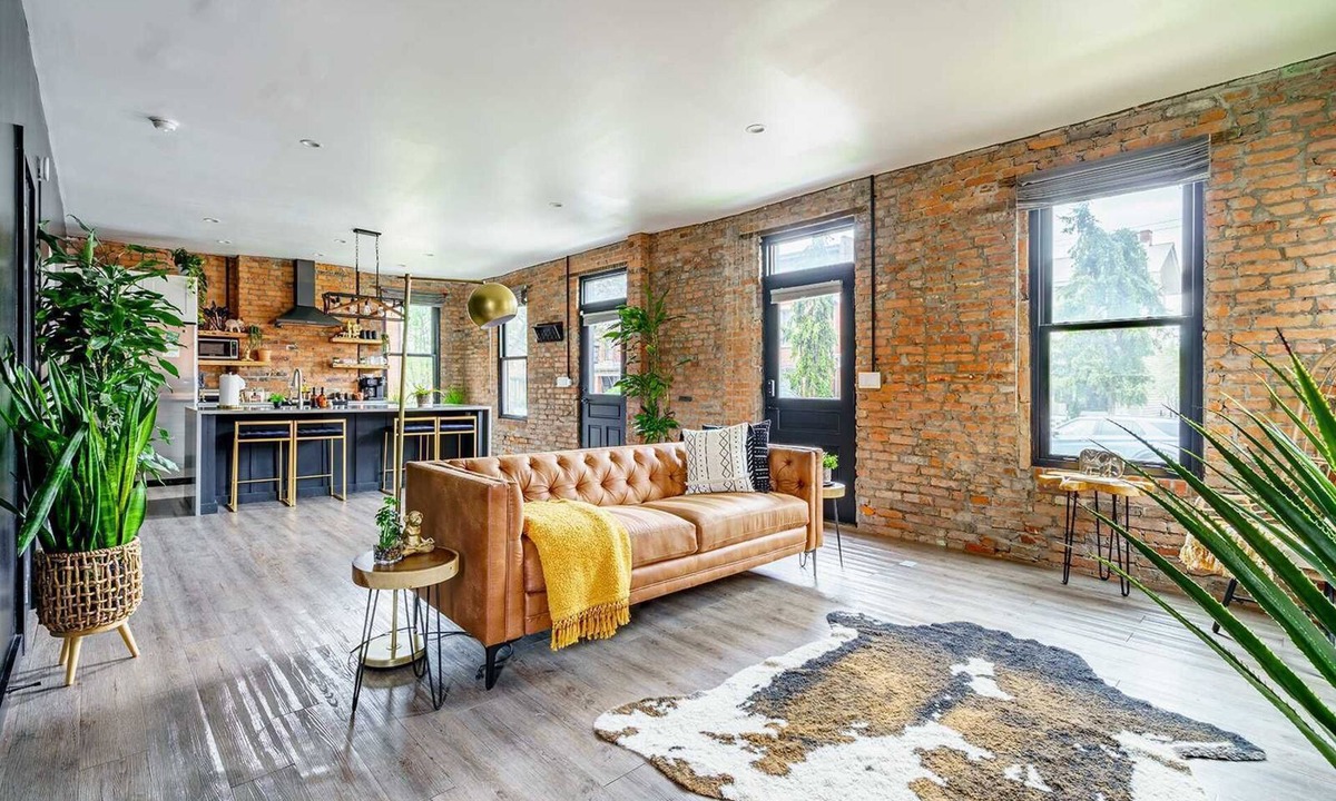 Italian Village House | Short North/Downtown | Steps to High St | Walk to Convention Ctr | 5.8K+ Reviews