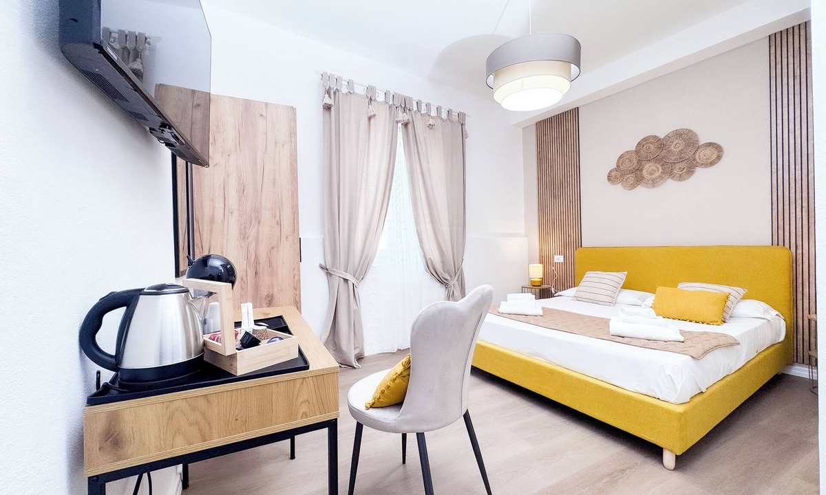 Pisa House | Sister's House