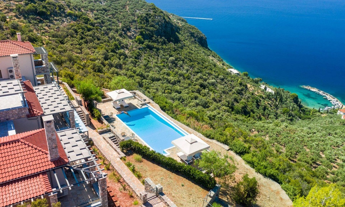 West Mani Villa | Splendid Messinia Resort Villa | Private Pool Mansion Sea View | Private Pool