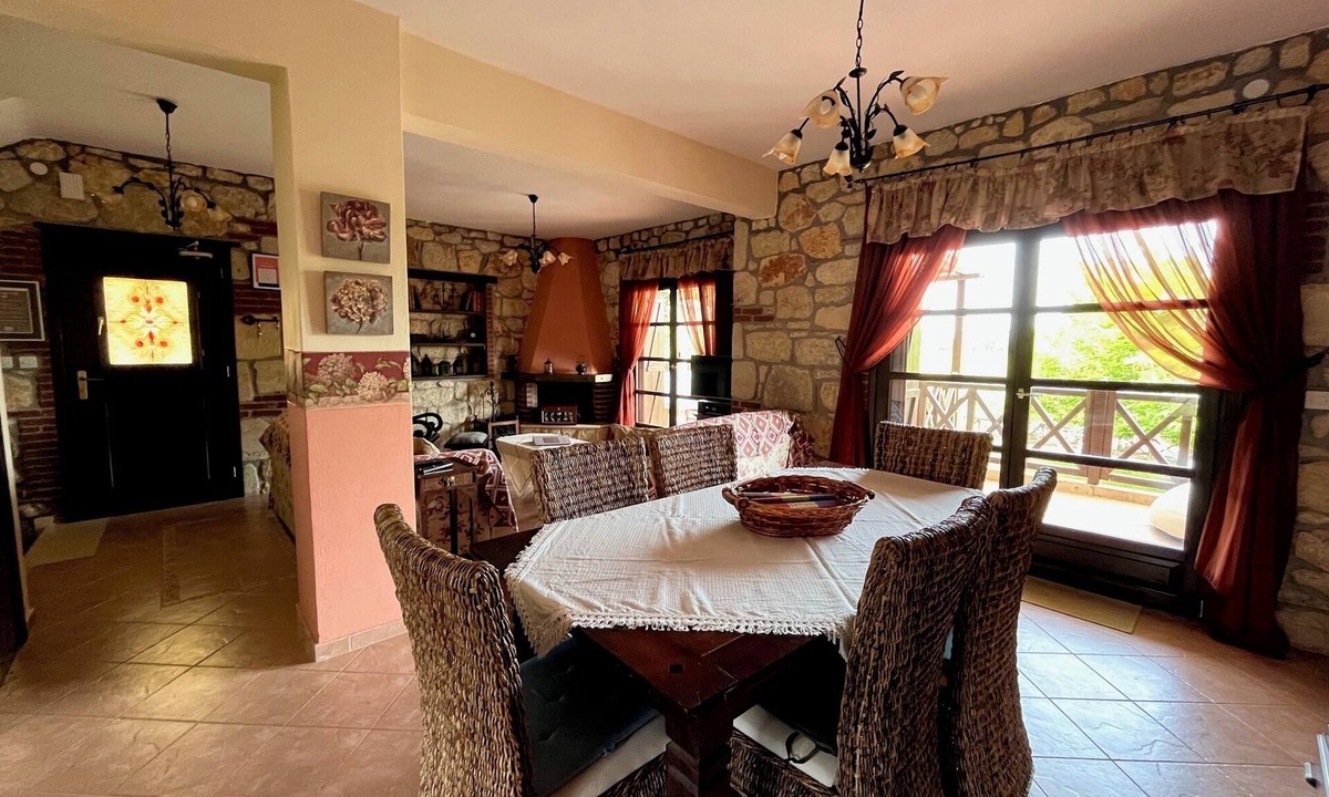 Vourvourou Villa | Stone Villa Rokosini