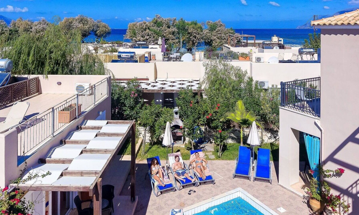 Nopigia House | Stunning private villa for 4 guests with pool, A/C, WIFI, TV, terrace, panoramic view and parking