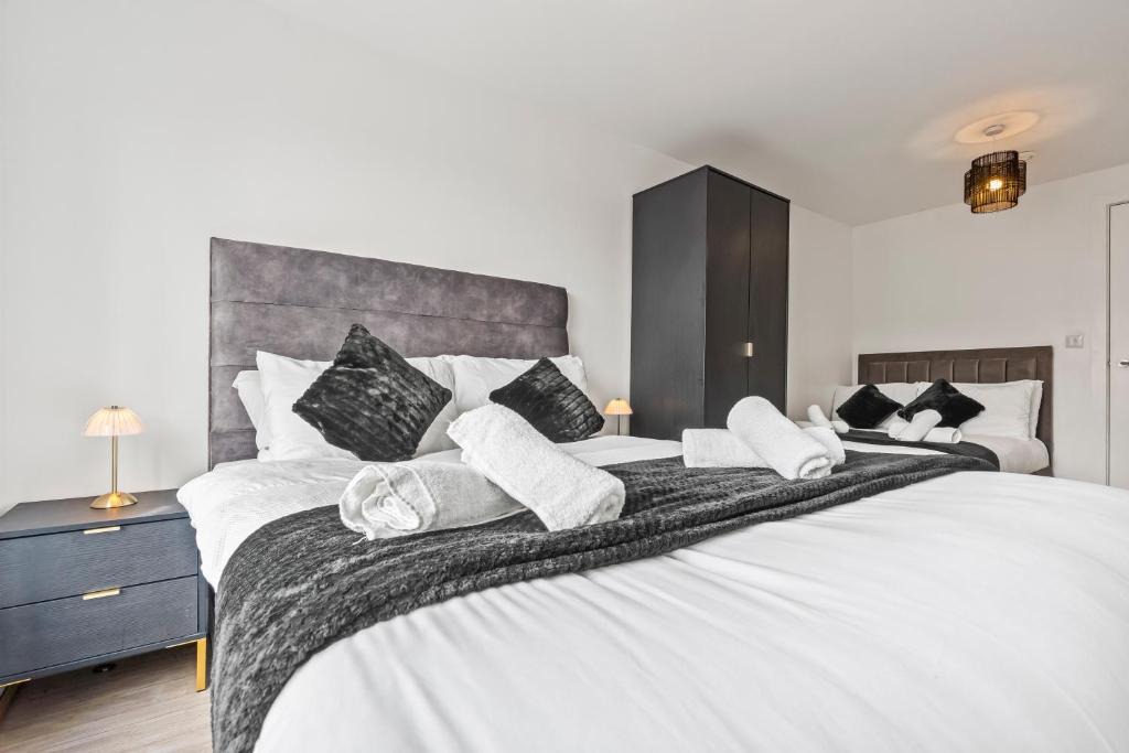 Bordesley Apartment | Stylish 1-Bed City Apt - Netflix - Hi-Speed Wi-Fi - Sleep 6