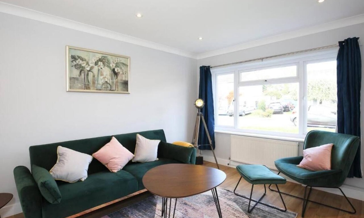 Begbroke House | Stylish 3-Bed Home Near Oxford,Blenheim & Cotswold