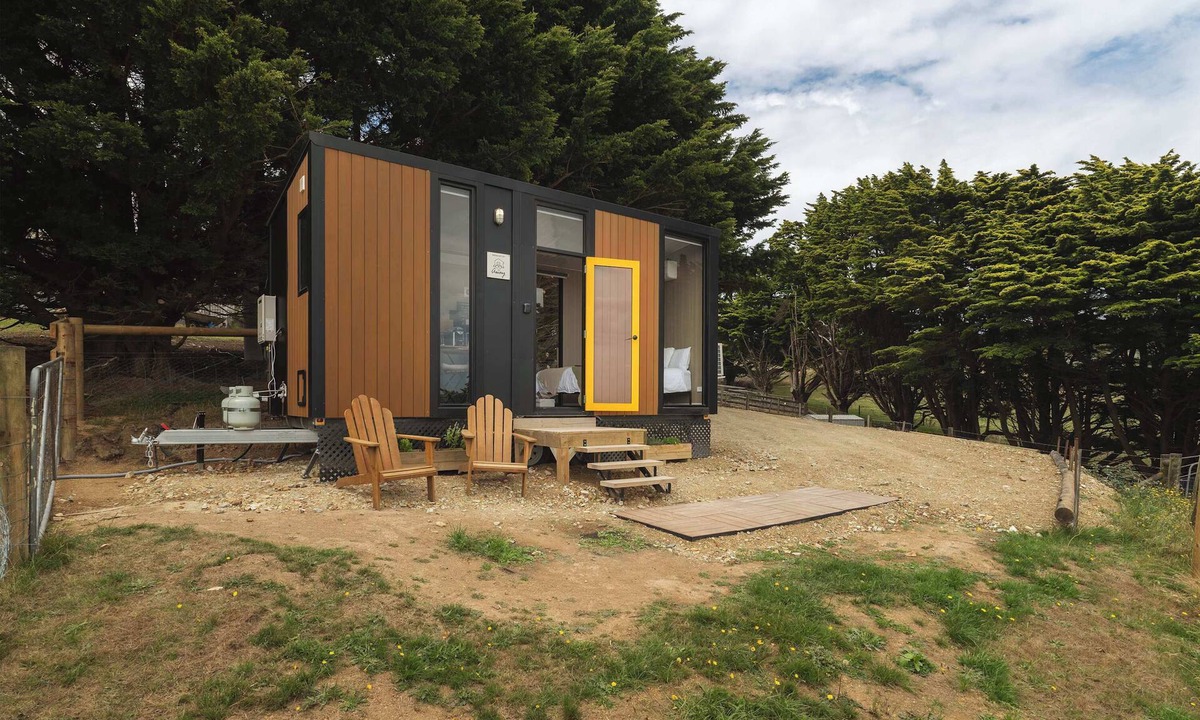 Foster North House | Sunset Hill by Tiny Away