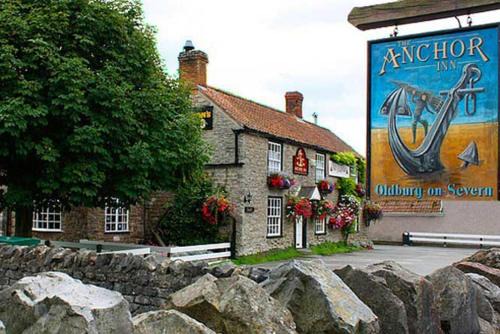 Oldbury-on-Severn Hotel | The Anchor Inn