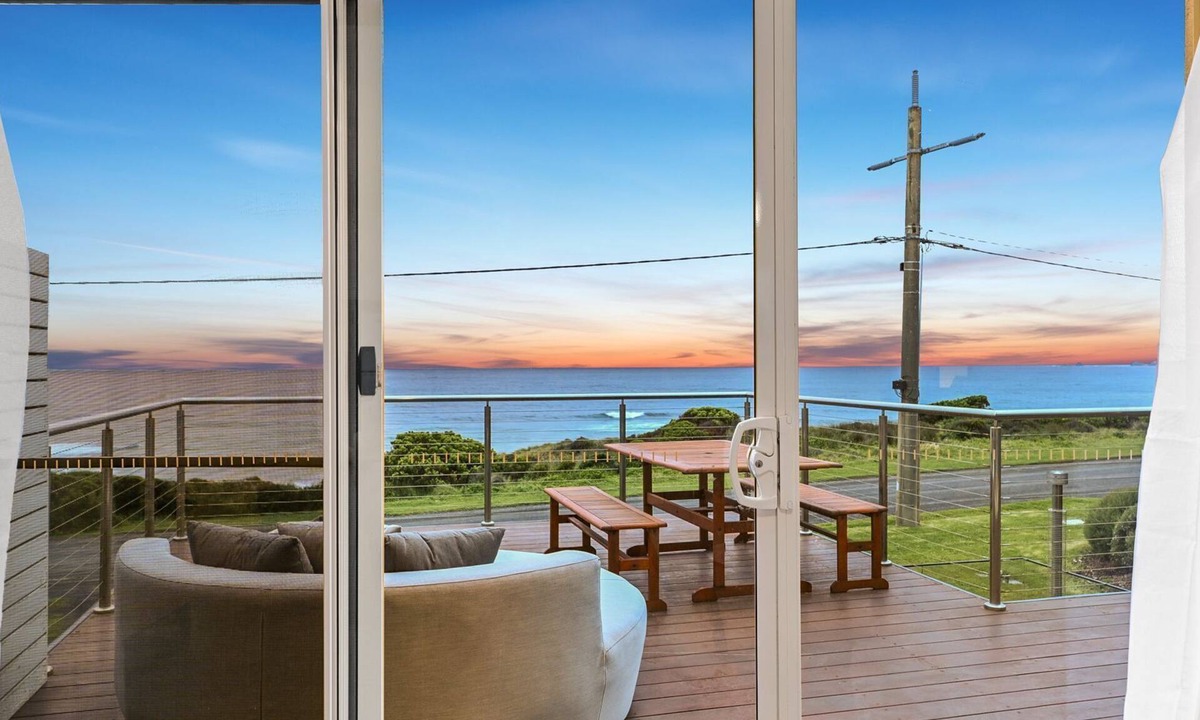 Sunderland Bay House | The Breakers in Sunderland Bay