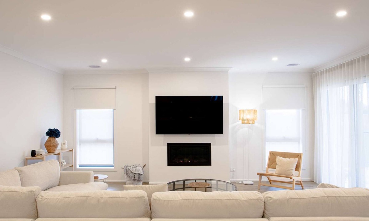 Capel Sound House | The Capel - 4 Bedroom Luxury House with Pool - 4pm check out on Sundays*