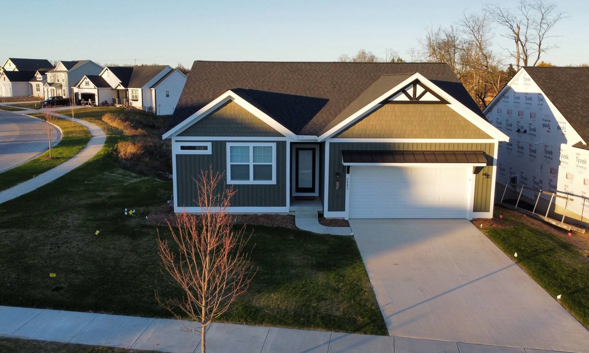 Kentwood House | The Crash Pad 3