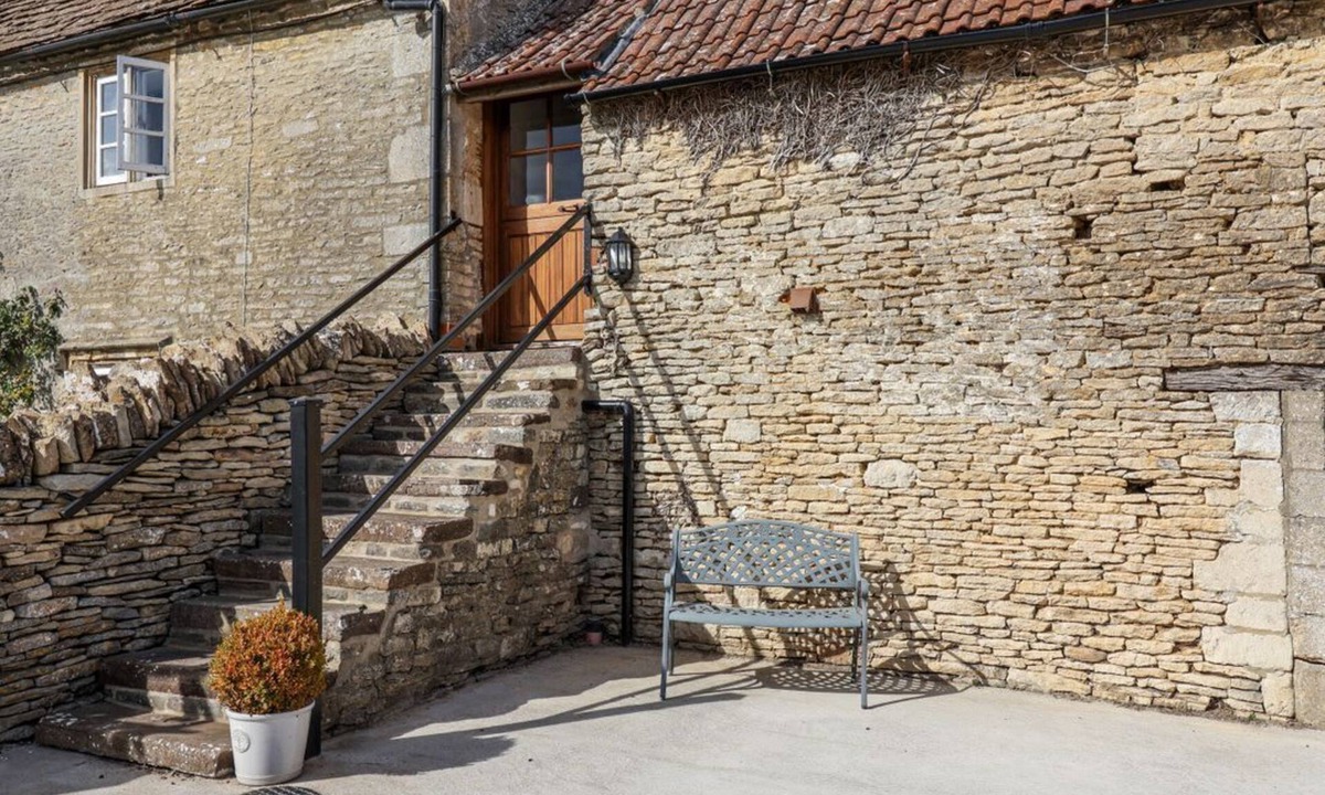 Nettleton Cottage | The Old Dairy, Nettleton