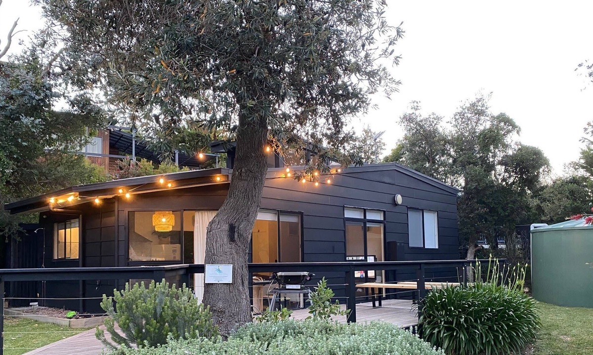 Venus Bay House | The Shack Summary:Th