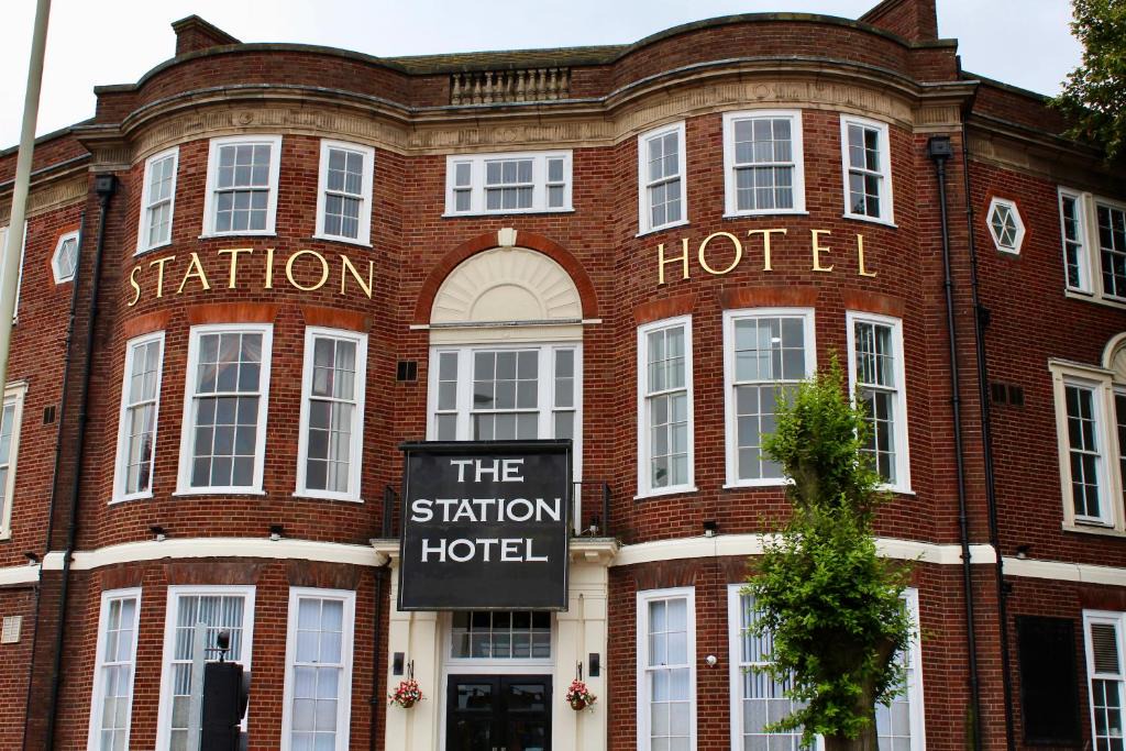 Dudley Hotel | The Station Hotel and Banqueting