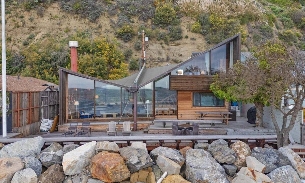 Aptos House | The Waves – Spacious, Stylish Beach Retreat