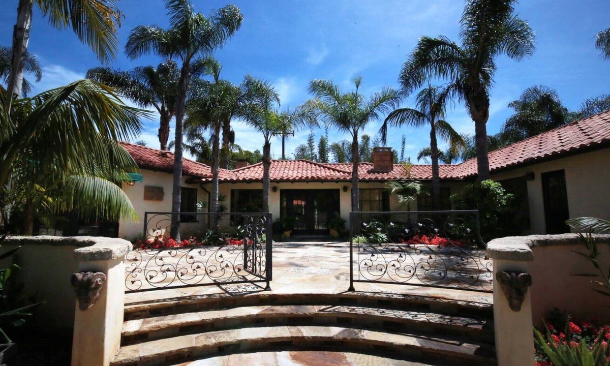 Santa Barbara Villa | Tranquil Private Resort Home in Paradise