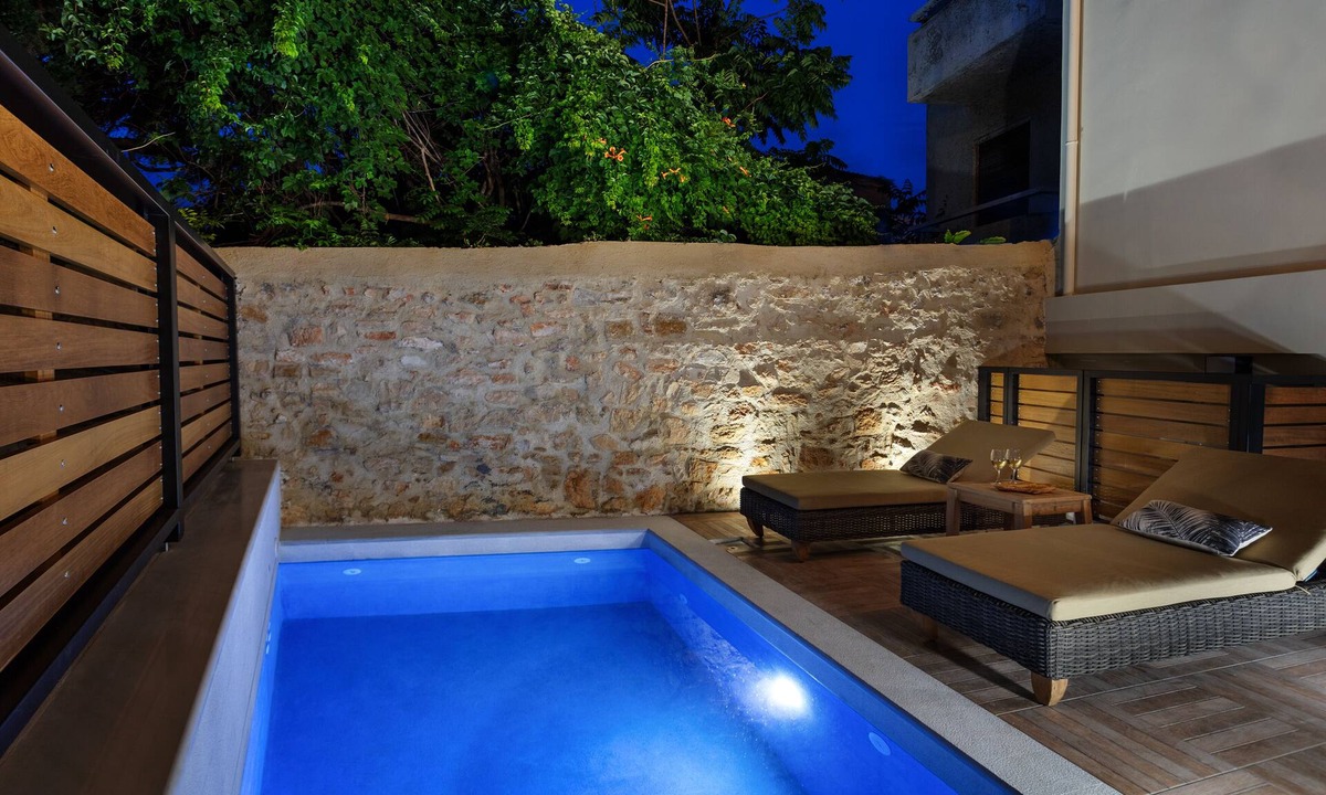 Halepa Villa | Two Bedroom City Villa Elvina in Chania with Private 24/7 Heated Pool & Hot Tube