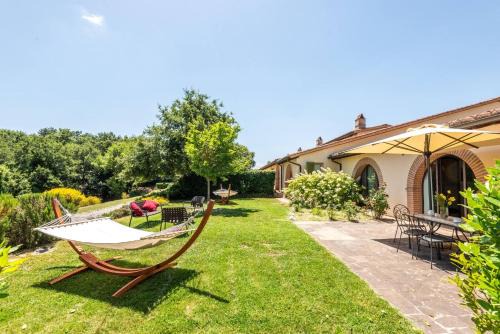 Trequanda Villa | Villa Aquila-Cignella Resort Acommodation Tuscany