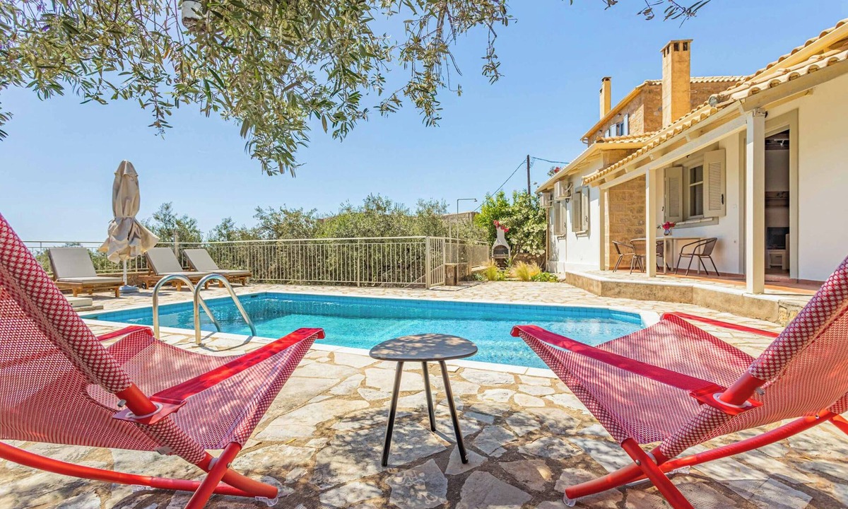 Riglia Villa | Villa Dafne - Two Bedroom Villa, Sleeps 4